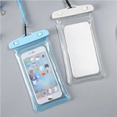 Waterproof pouch for touchscreen mobile phones